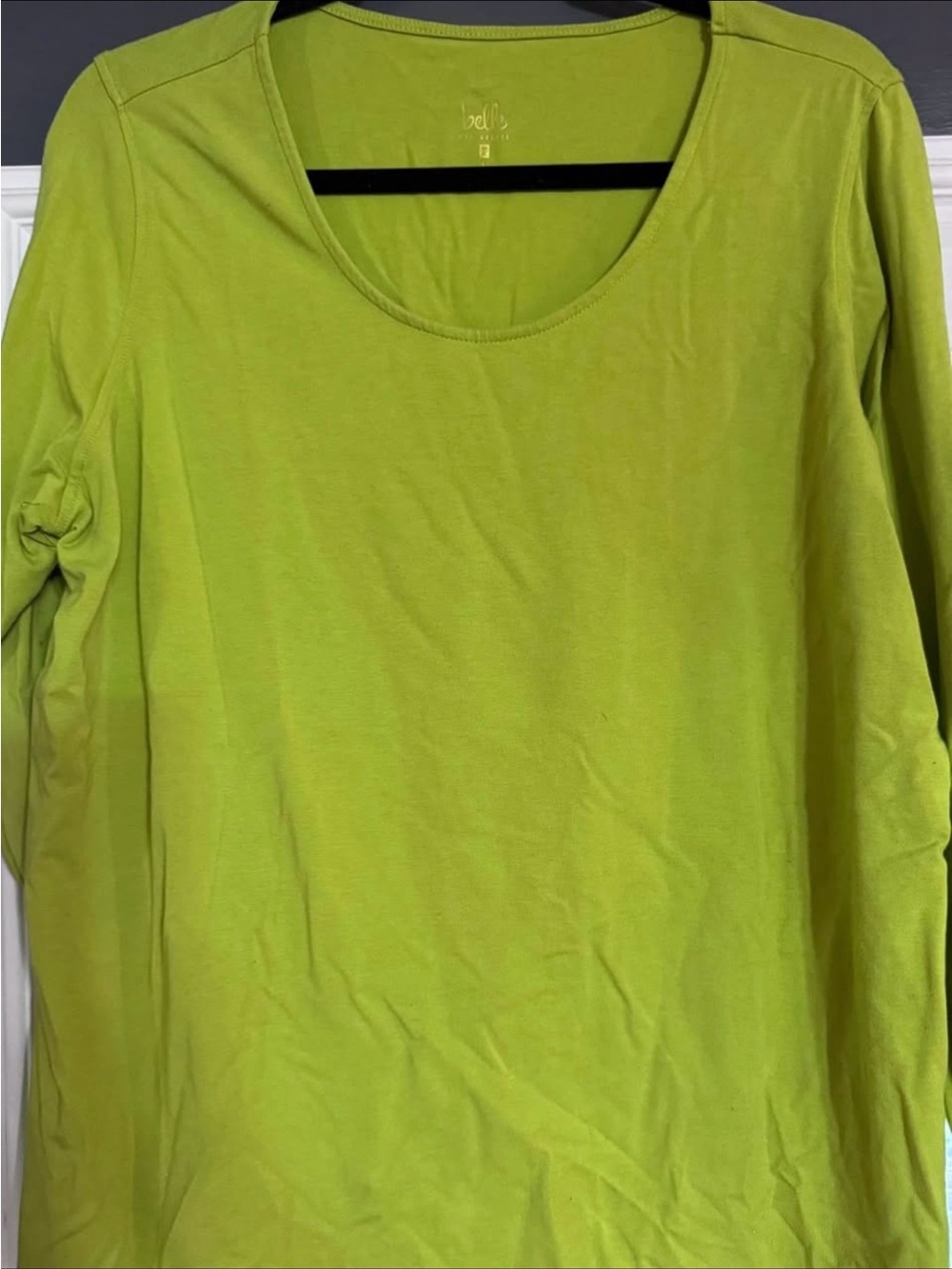 Belle by Kim Gravel Lime Green Scoop Neck Long Sleeve Top